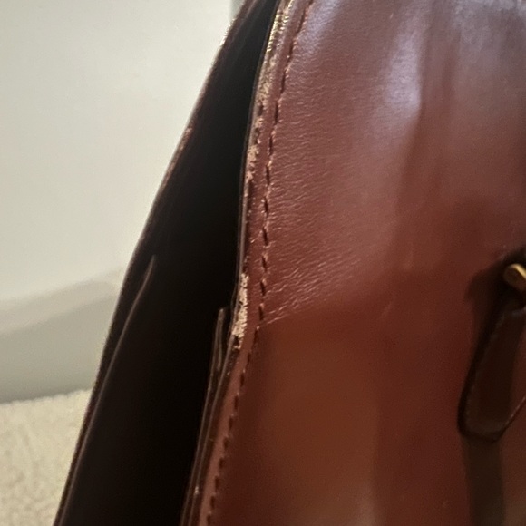 Les Must de Cartier Handbag - Picture 11 of 17